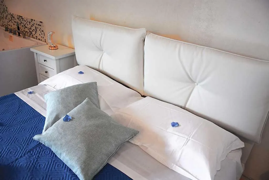 Il Casale Suite&Rooms Burgio  0*, Burgio (Siracusa)