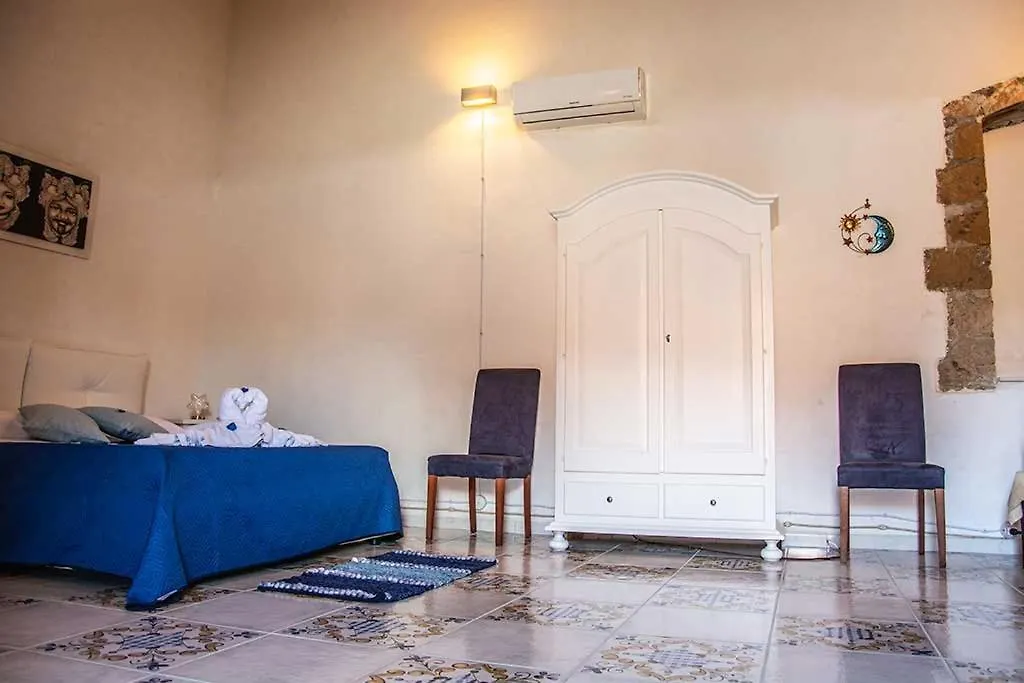 Il Casale Suite&Rooms Burgio  0*, Burgio (Siracusa)