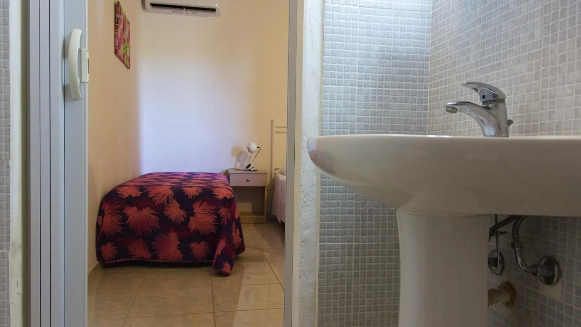 Il Casale Suite&Rooms Burgio  Guest house
