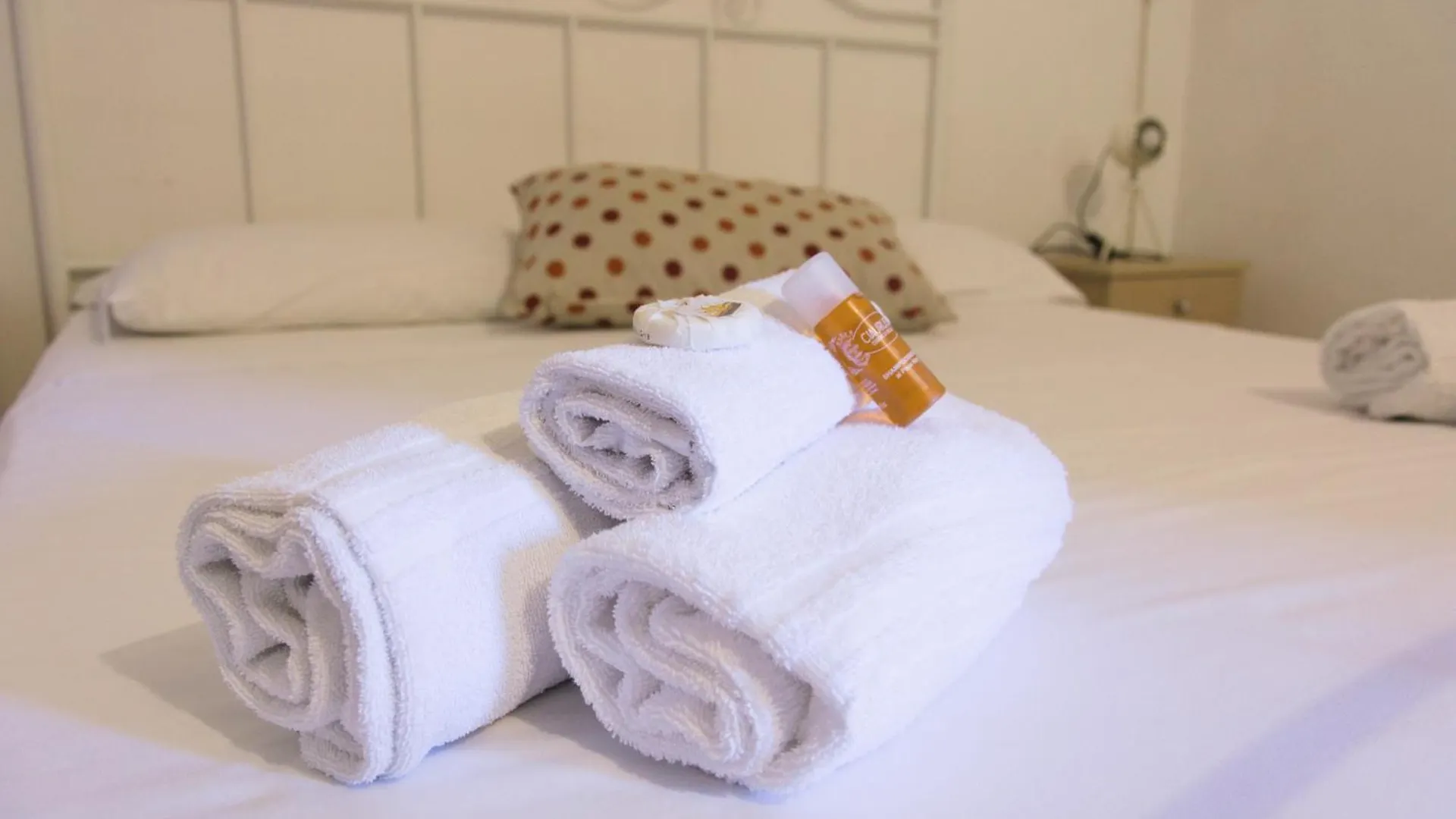 Guest house Il Casale Suite&Rooms Burgio  Italy